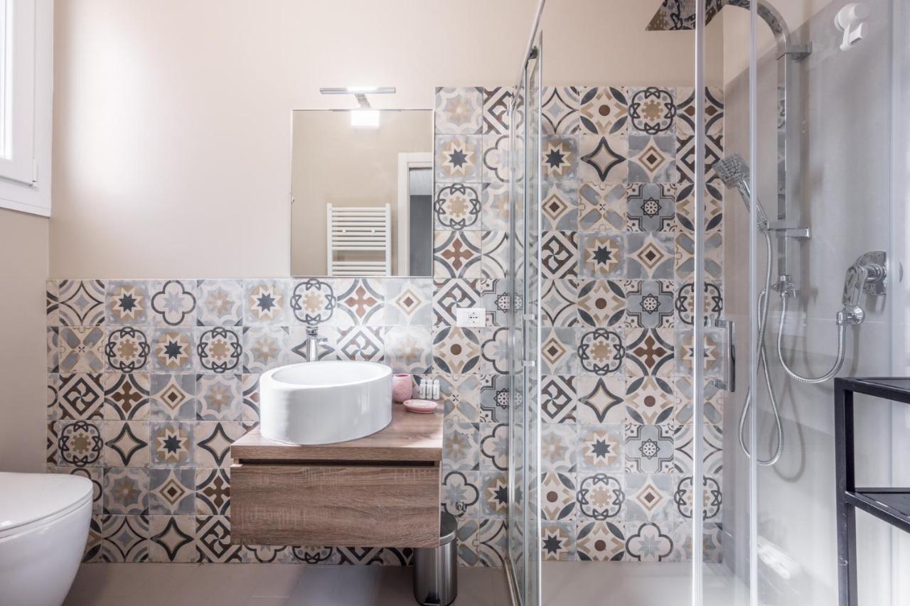 Suite 649 Mono Con Terrazzo Модена Экстерьер фото