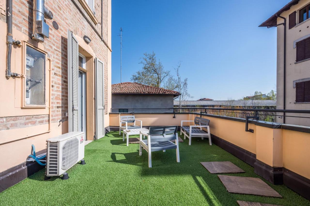 Suite 649 Mono Con Terrazzo Модена Экстерьер фото